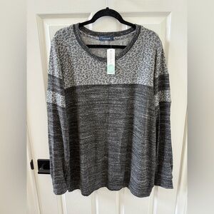 Laila Jayde Gray and Black Patterned Top